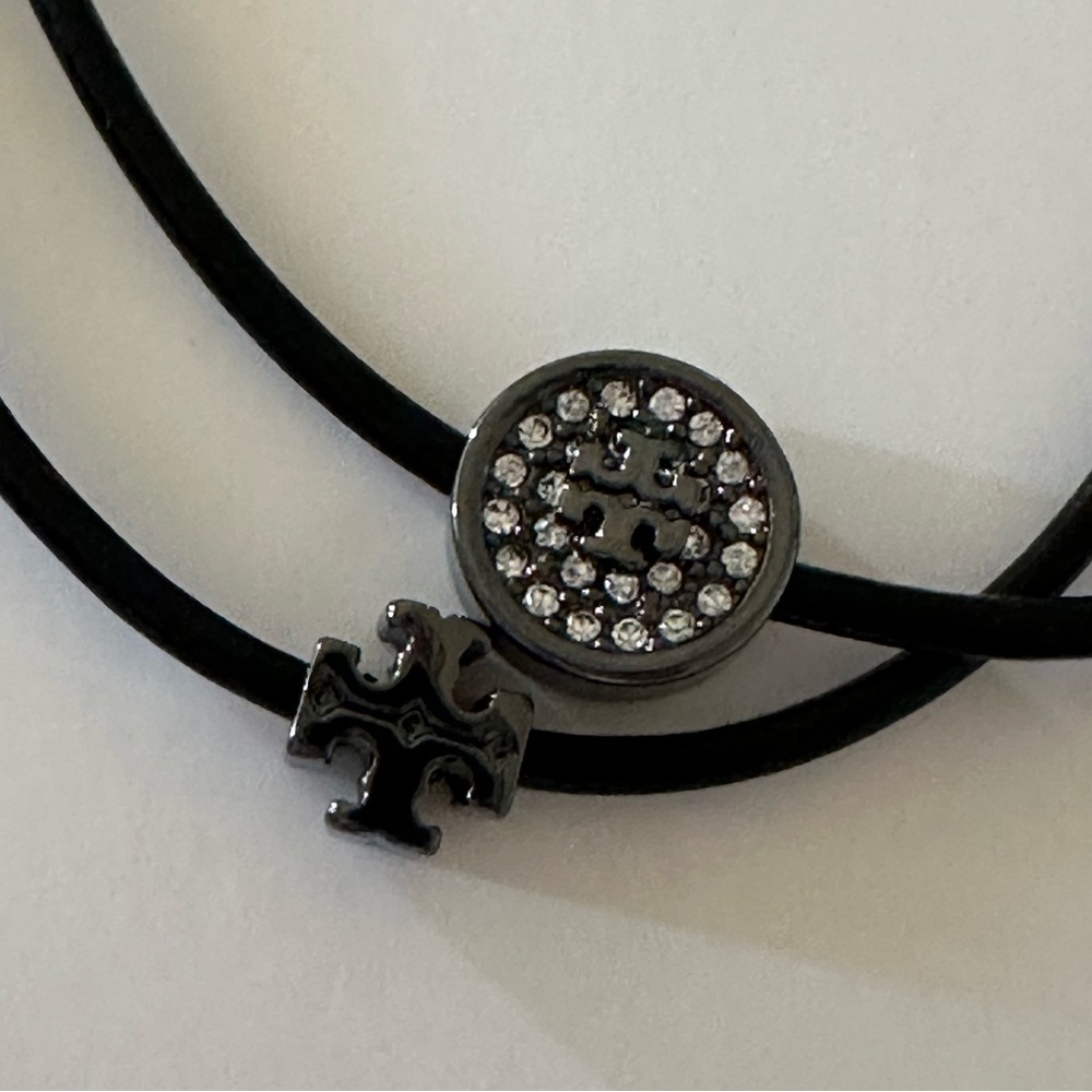 Tory Burch Black and Silver leather slider Bracelet - Picture 4 of 7